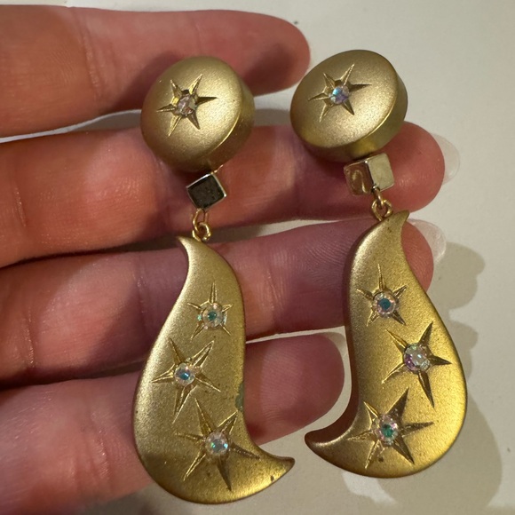 Jewelry - Vintage gold tone post earrings with Aurora Borealis style  crystals